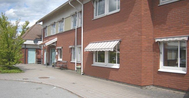 Fasaden till Lundbygårdens äldreboende